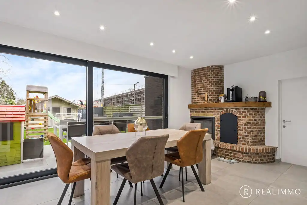 De perfecte cocktail: gerenoveerd, Zuinig EPC en topligging! foto 5