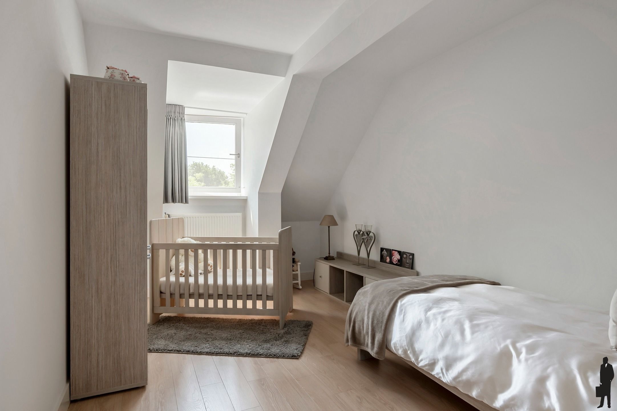 Tijdloze villa op perceel van ca. 1287 m².  foto 21