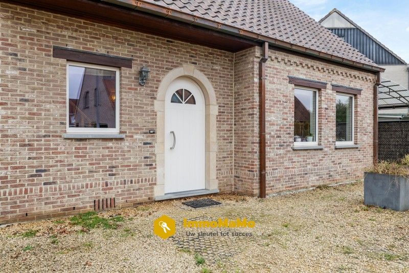 HUIS MET BUREAURUIMTE TE KOOP IN LOKEREN foto 3