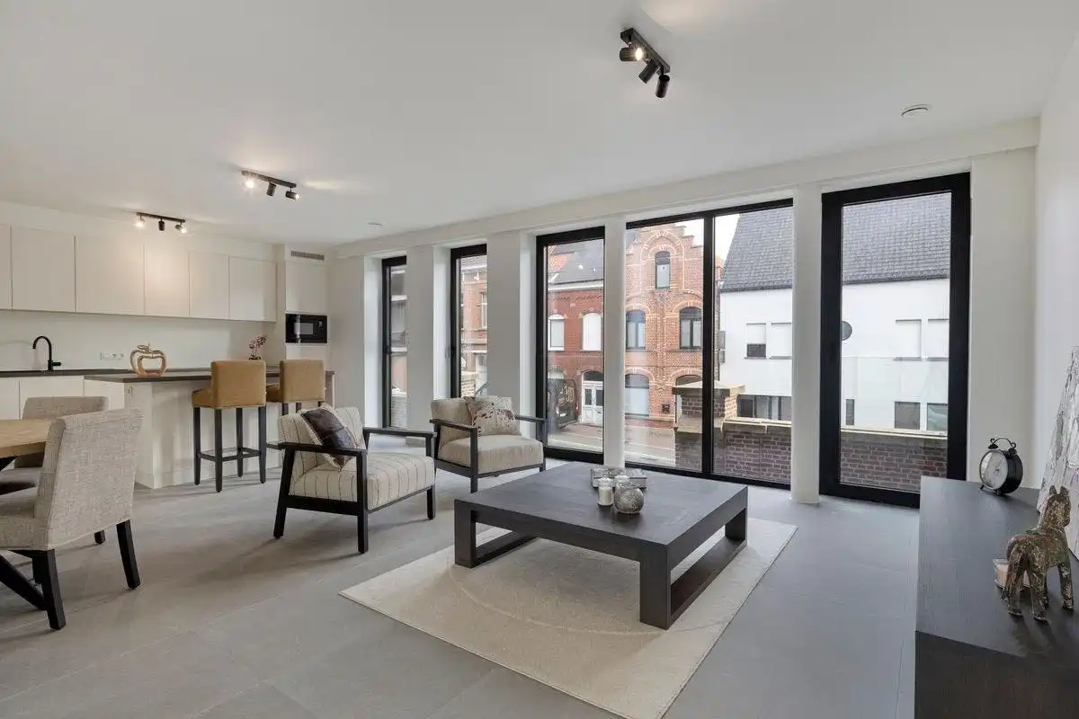 Kwalitatief en ruim nieuwbouwappartement (110m²) in Beselare  foto 4