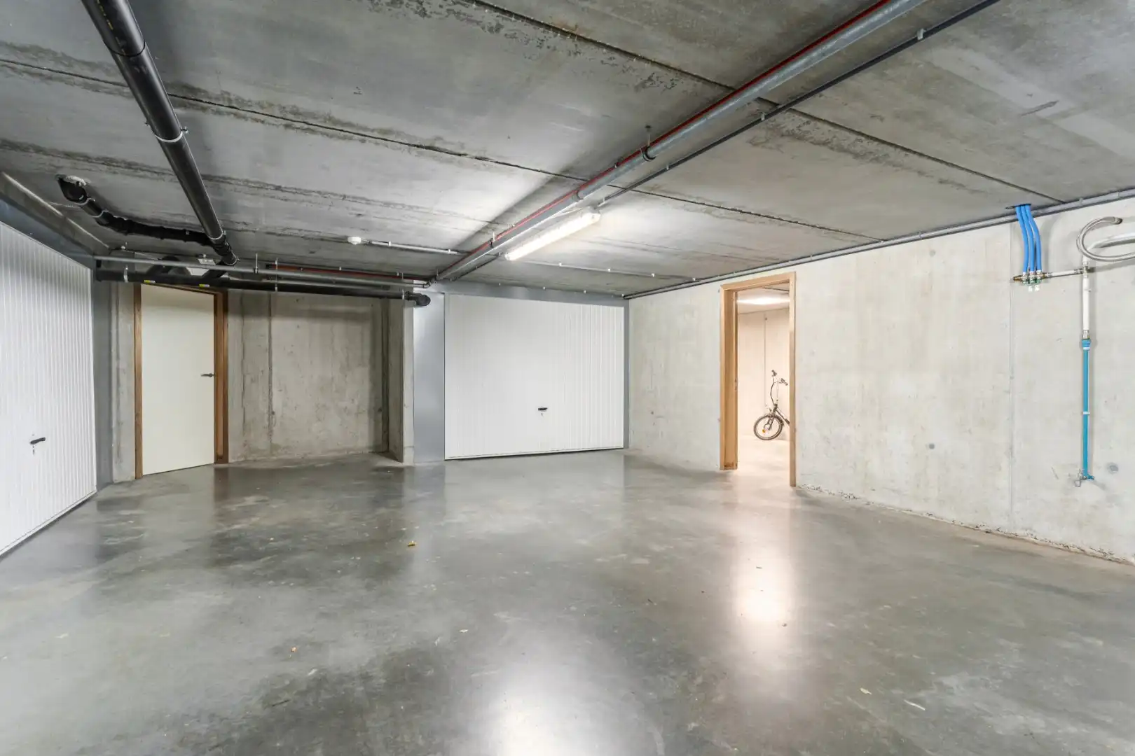 Ruim en lichtrijk 3 SLK duplex appartement foto 15