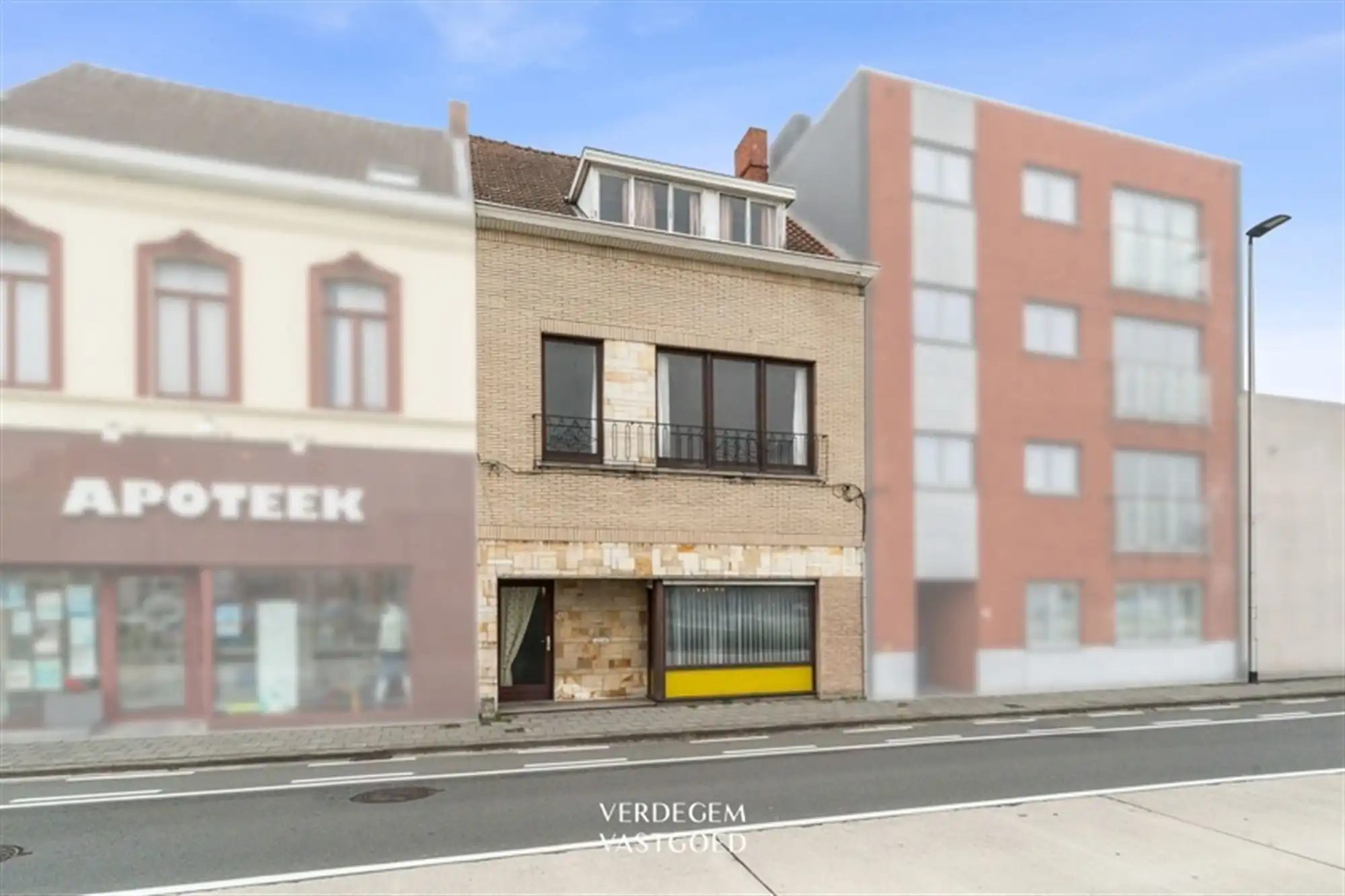 Ruime, te renoveren, woning met bouwgrond op een terrein van 869m² foto 24