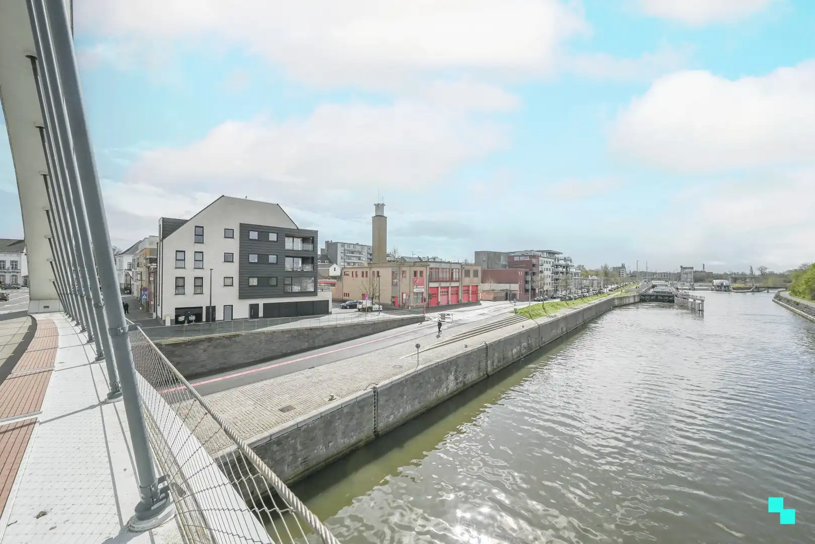 Instapklaar appartement te Harelbeke foto 26