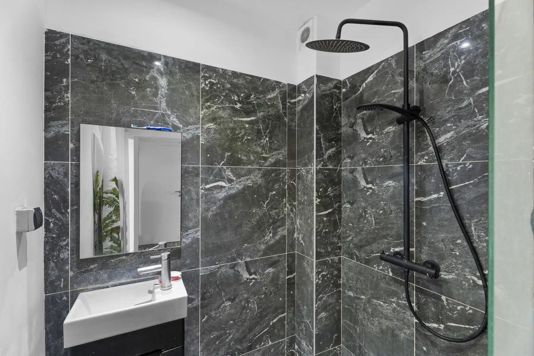 Opbrengsteigendom op toplocatie in Blankenberge foto 15