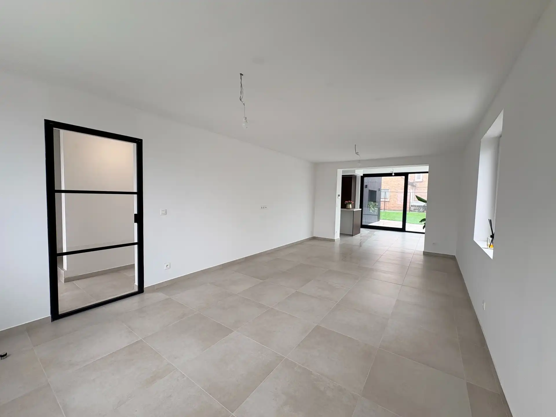 Gerenoveerde, ruime woning met 3 slaapkamers in Ledegem foto 7