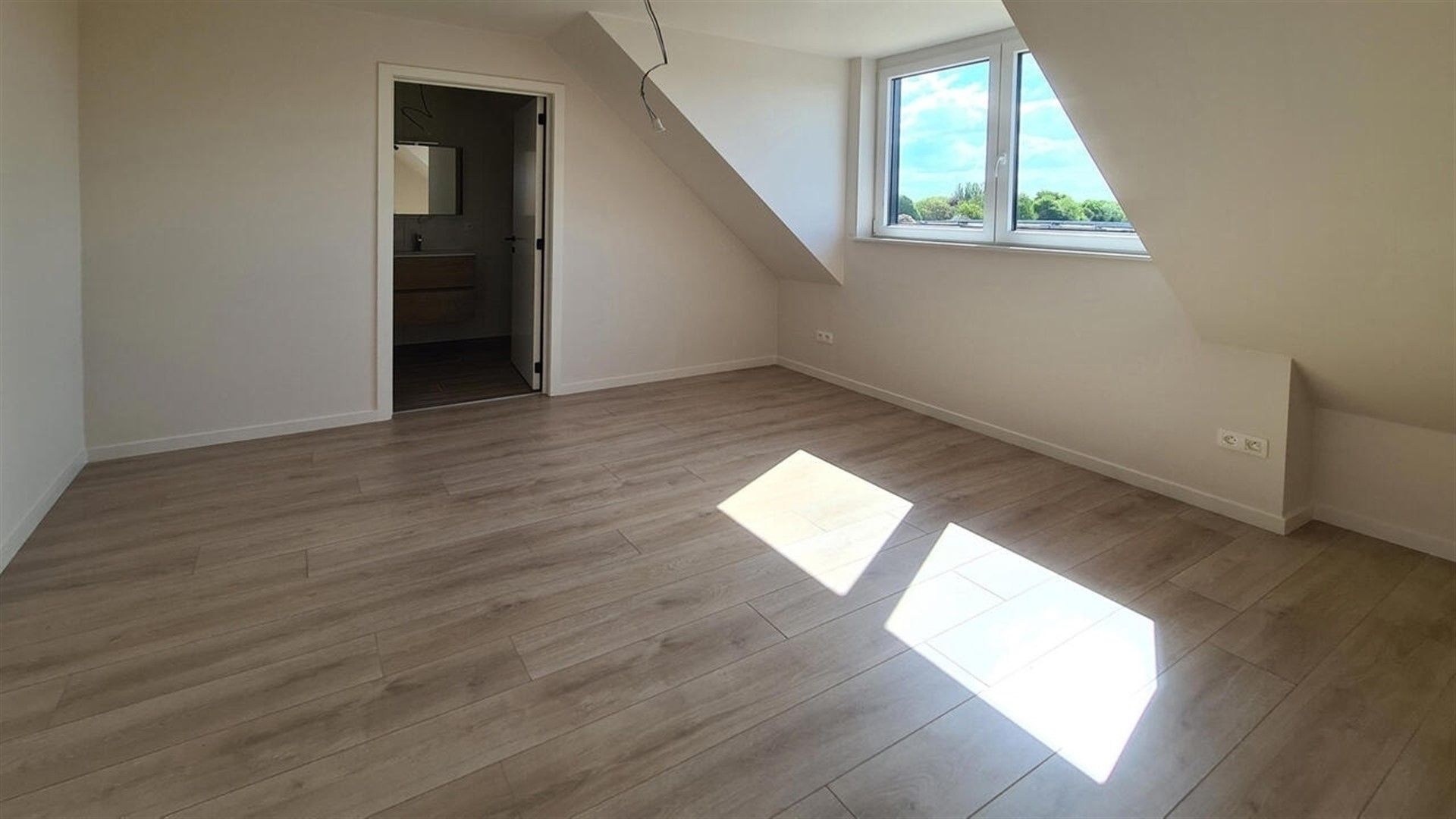 Unieke kans: Hoogwaardige nieuwbouw met 4 slaapkamers in Erps-Kwerps foto 19