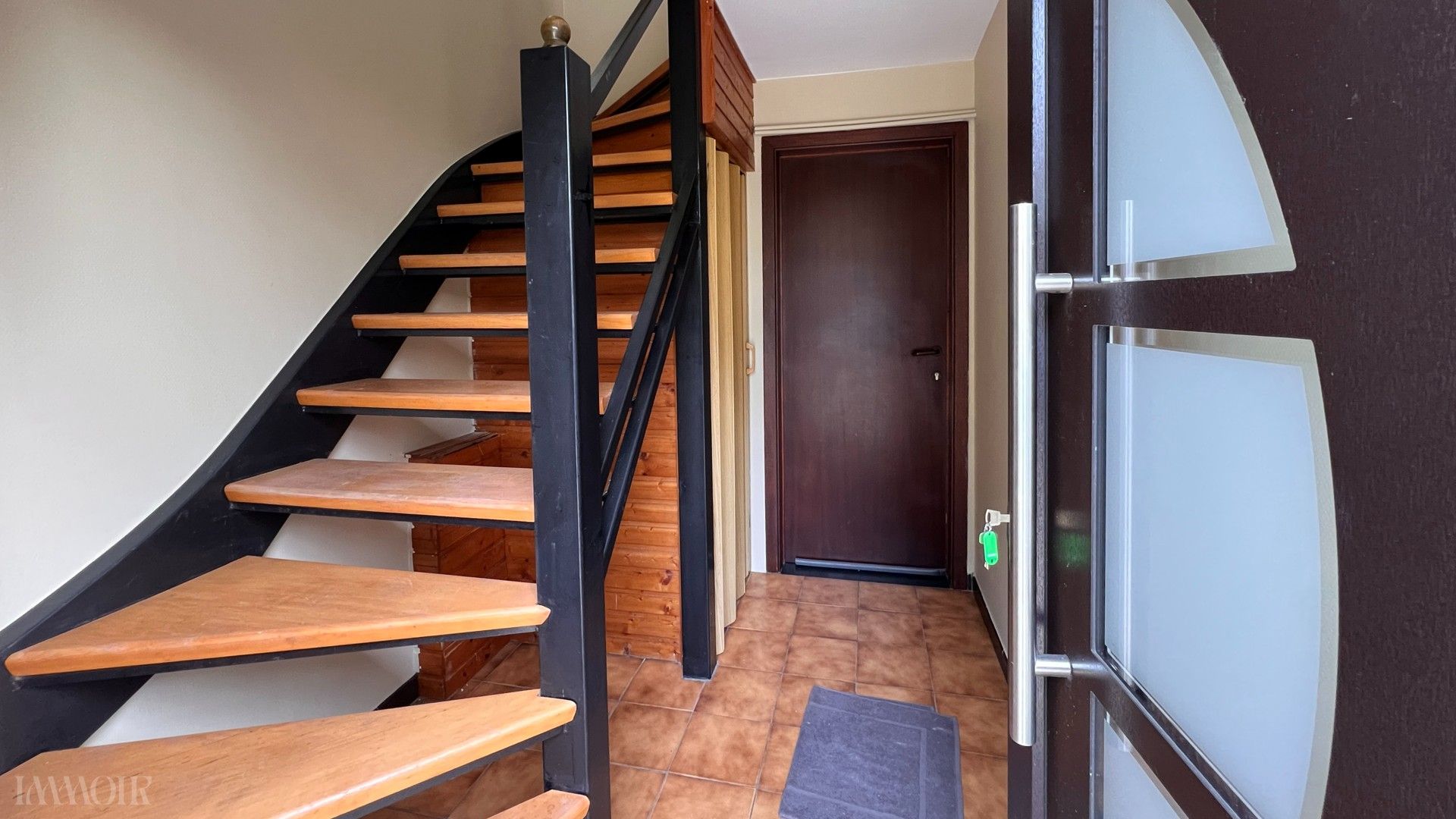 Ruim duplex appartement met terras in Brasschaat. foto 14