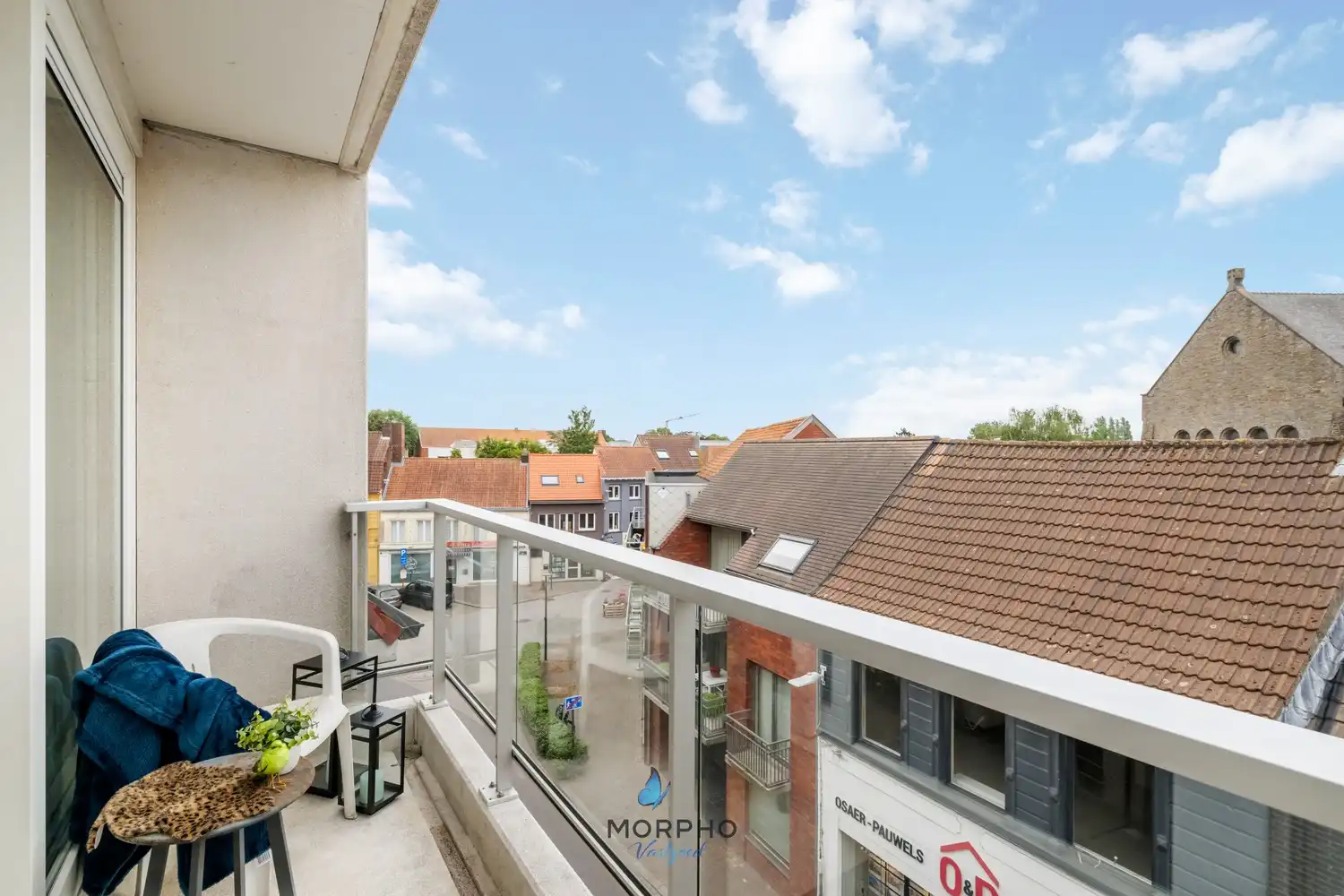 Instapklare duplex (120 m²) met master suite en terrassen – Torhout centrum foto 5