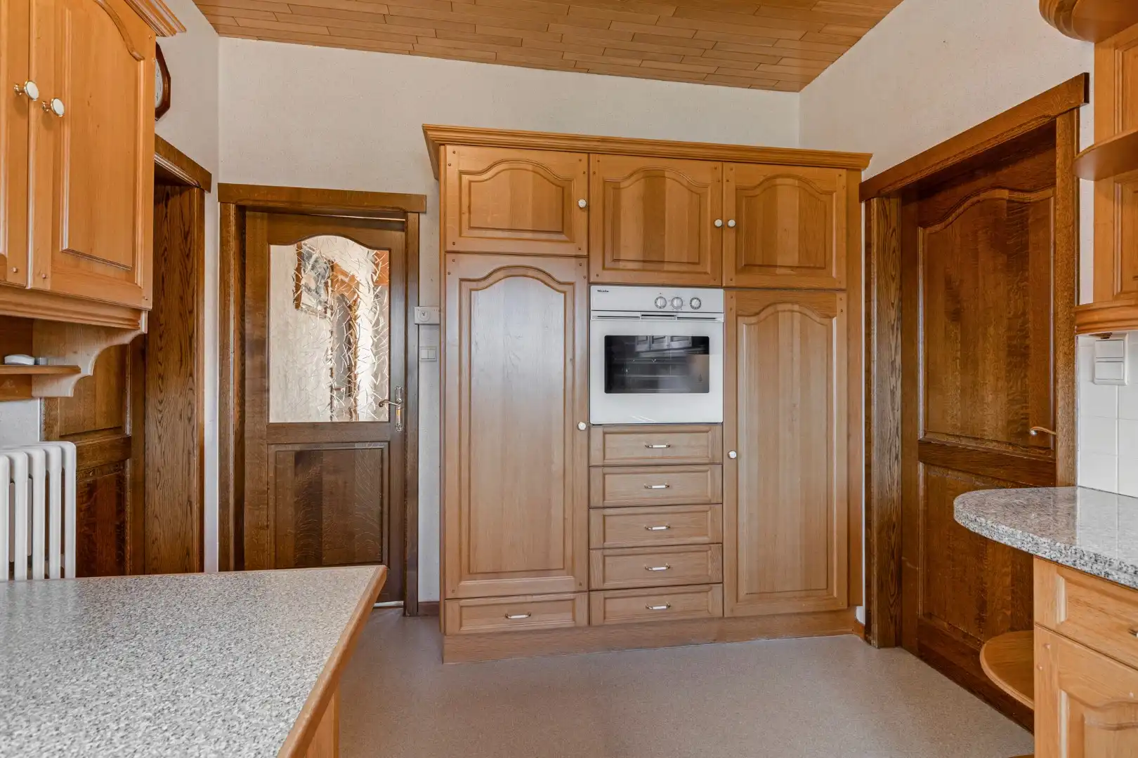 Te renoveren woning met 2 slpks (3de mogelijk) op 642 m² te Geel-Bel ! foto 10