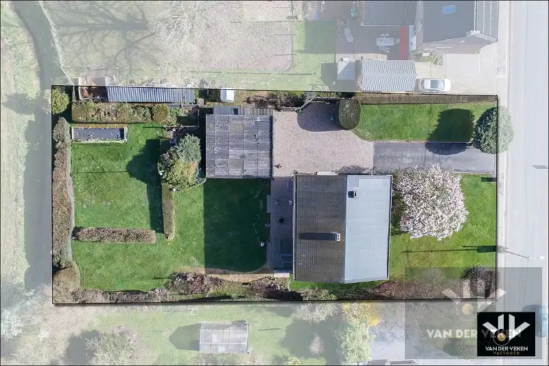 RUIME GEZINSWONING MET 4 SLAAPKAMERS foto 30