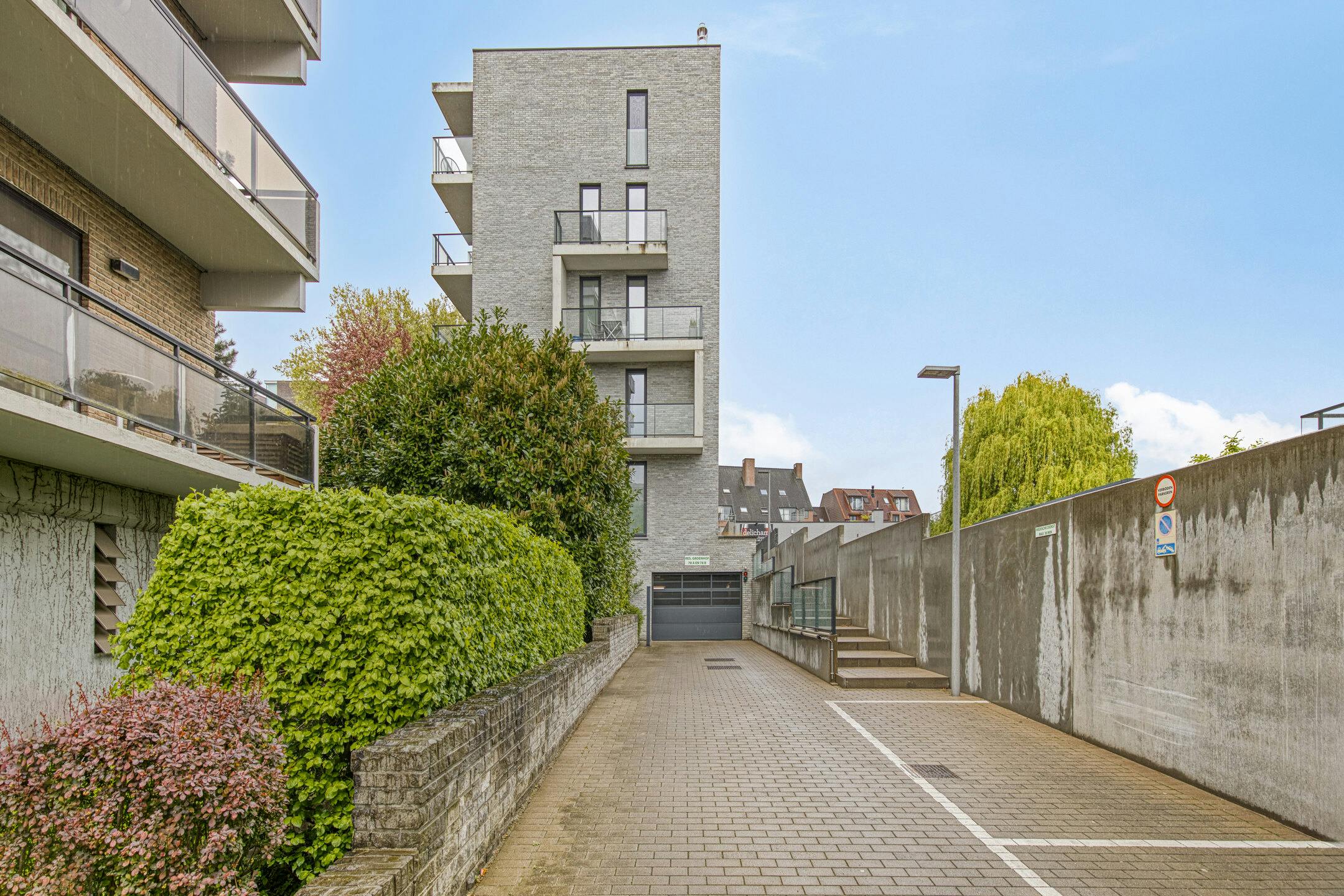 Instapklaar appartement te koop in centrum Waregem foto 15