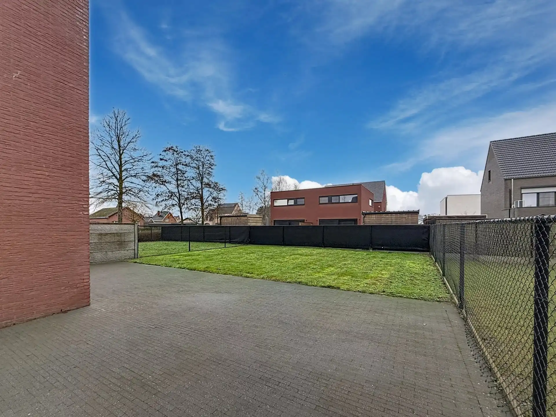 Energiezuinige woning met 3 slaapkamers en tuin. foto 21