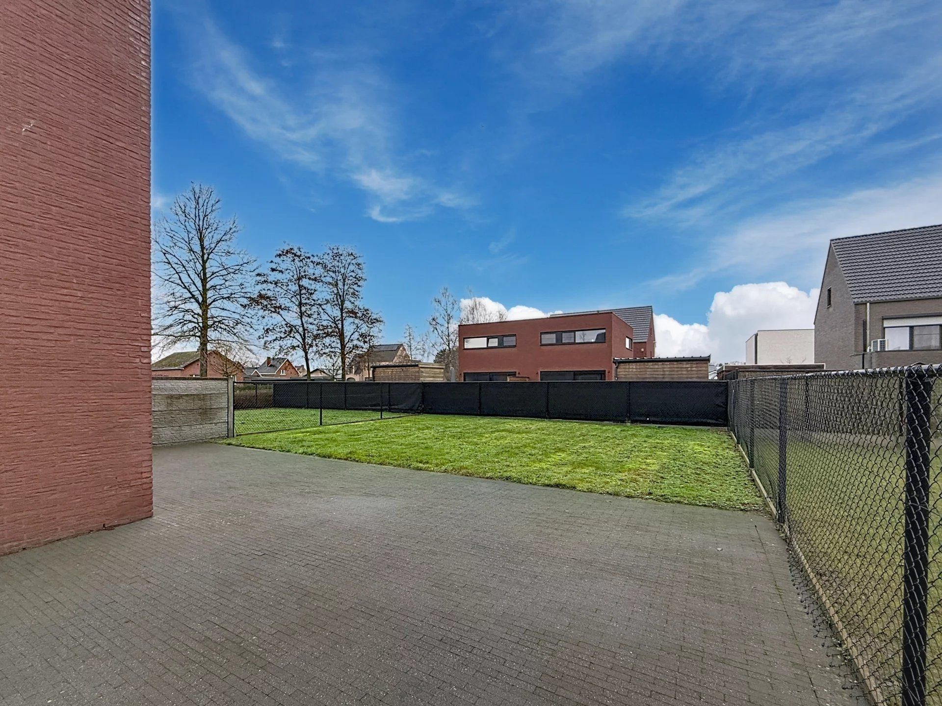 Energiezuinige woning met 3 slaapkamers en tuin. foto 21