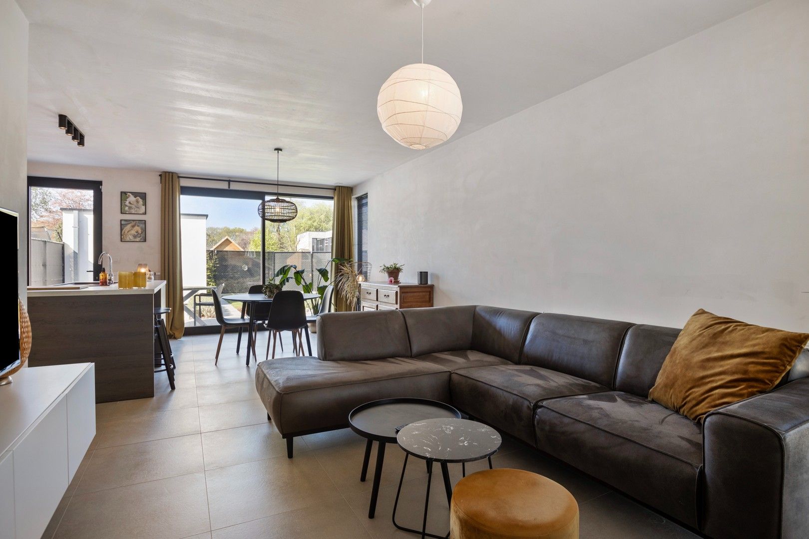 Moderne nieuwbouwwoning met 4 slpks en garage in Jabbeke foto 3