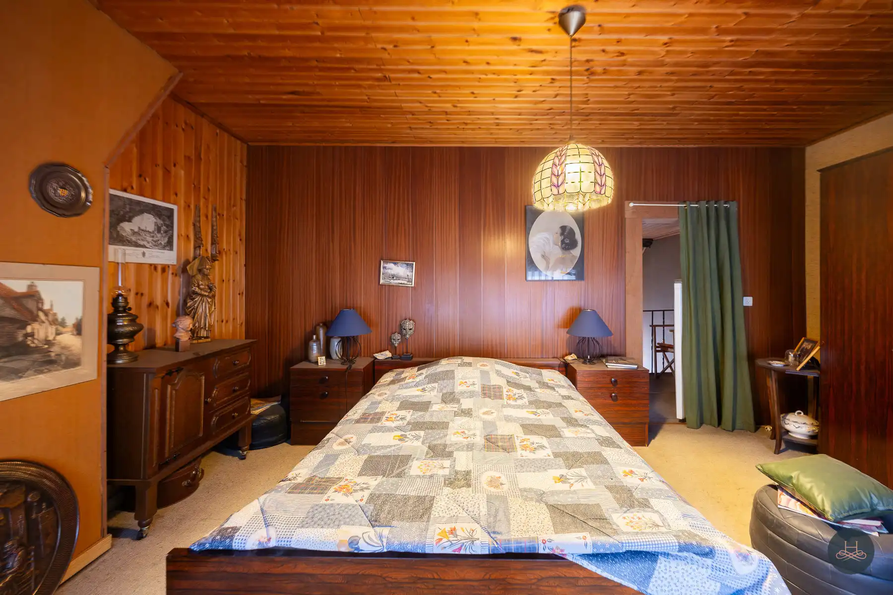 Charmante te moderniseren woning met stadskoer & terras foto 25