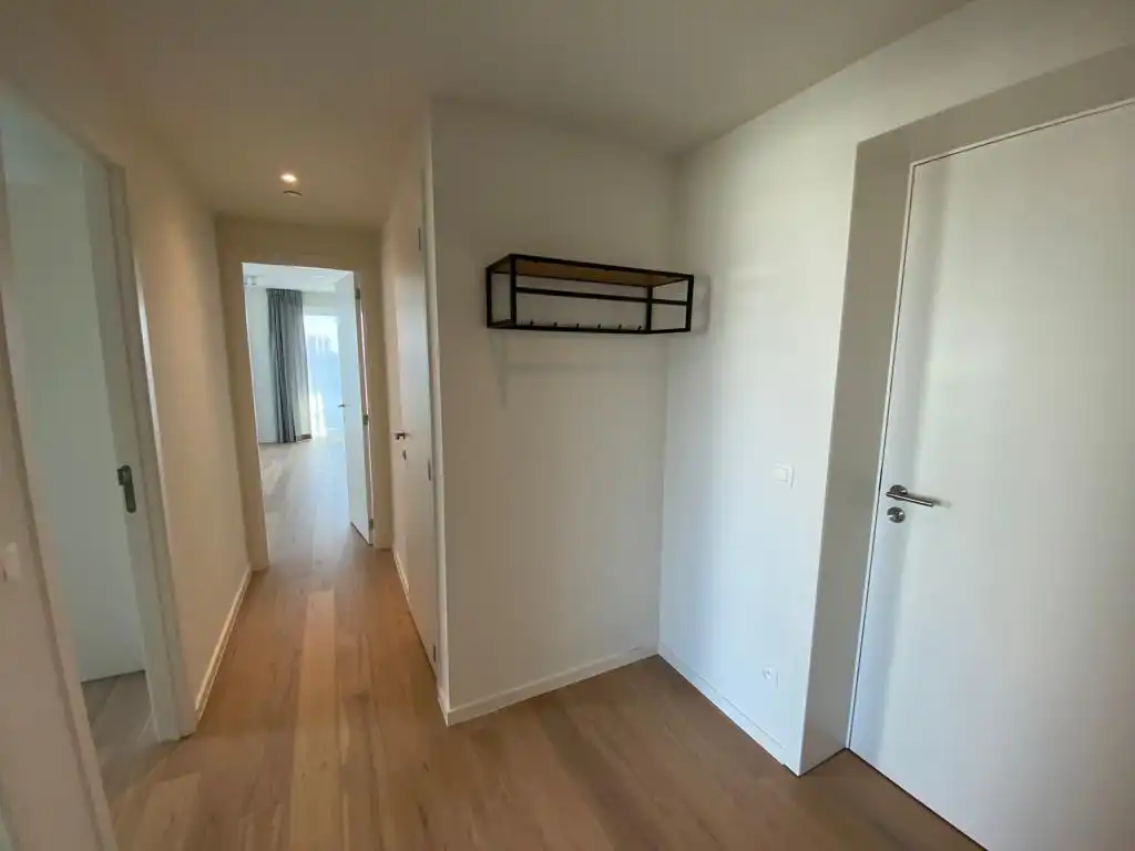Recent appartement met veel lichtinval en hoogwaardige afwerking foto 3