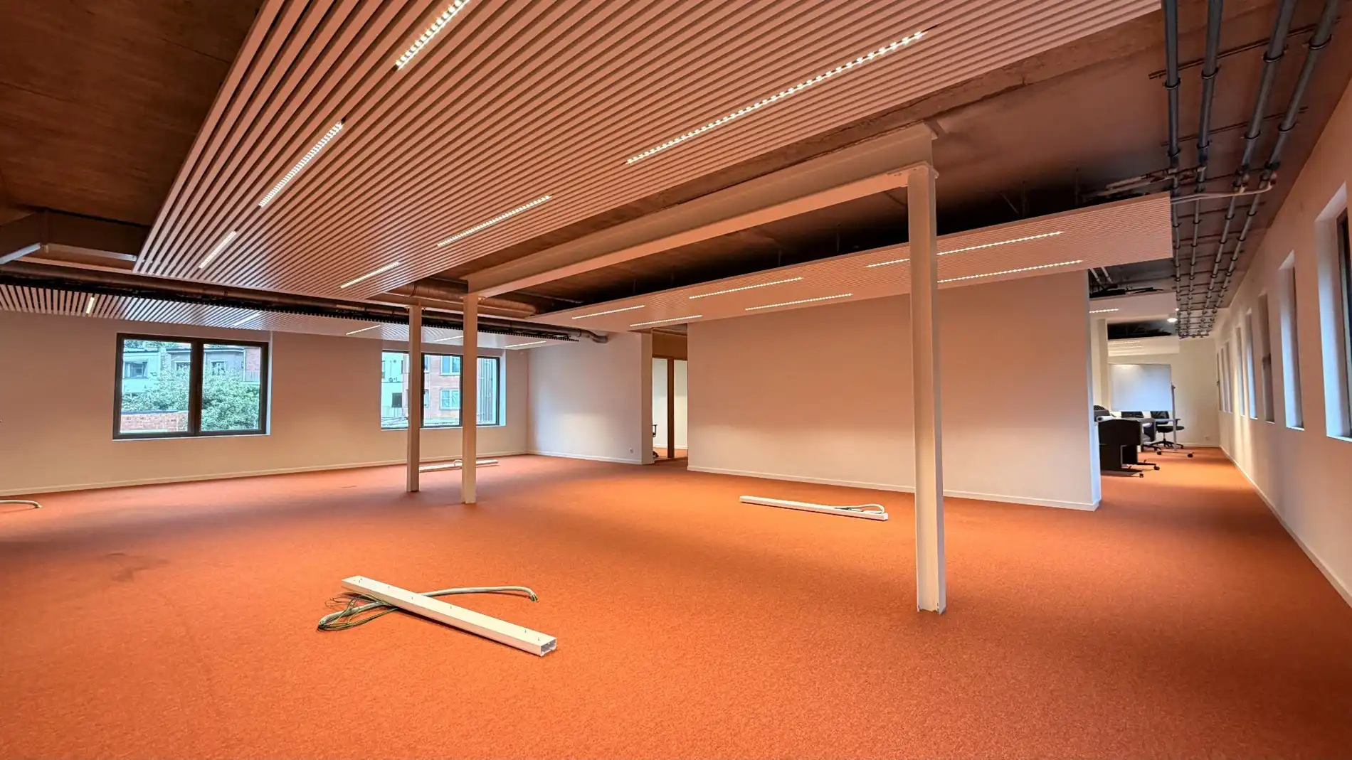 Volledig ingericht kantoor te huur in Wilrijk foto 3