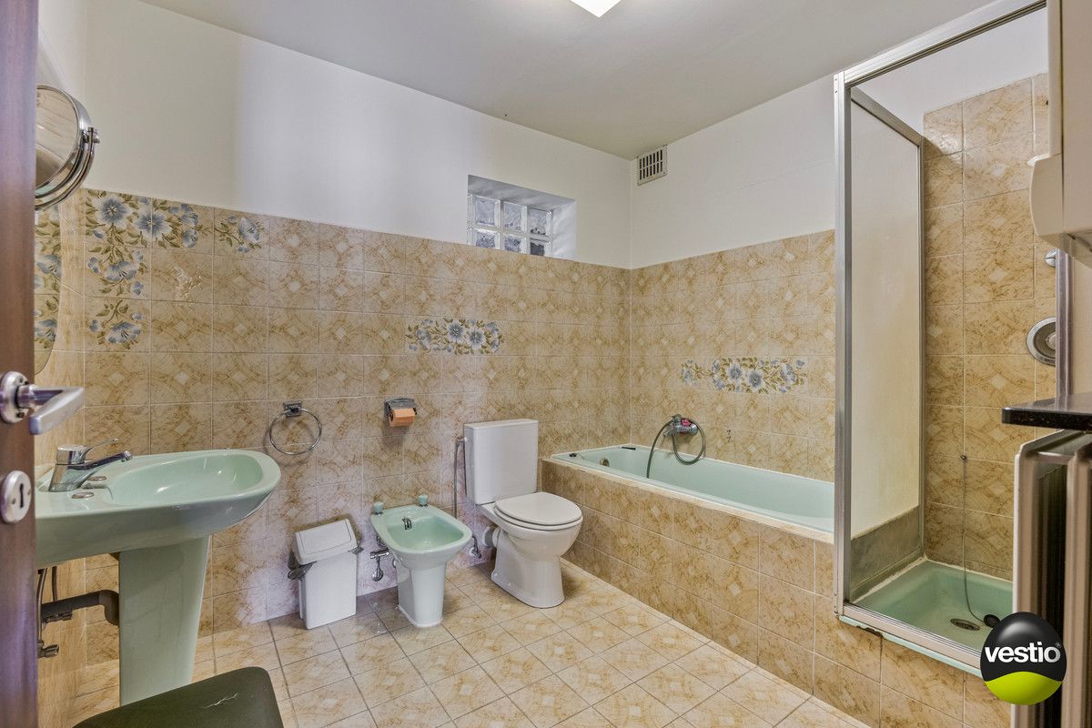 RUIME WONING MET PRAKTIJKRUIMTE OP 8A43CA TE NEREM. foto 22