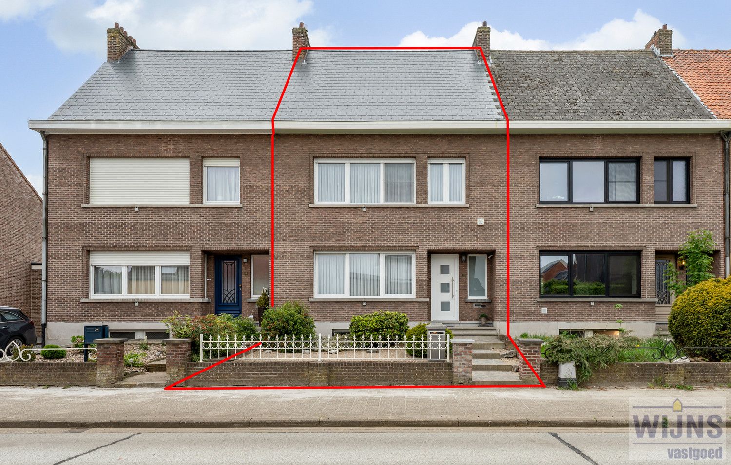 Goed onderhouden, gezellige woning in rustige straat in Berlaar! foto {{pictureIndex}}