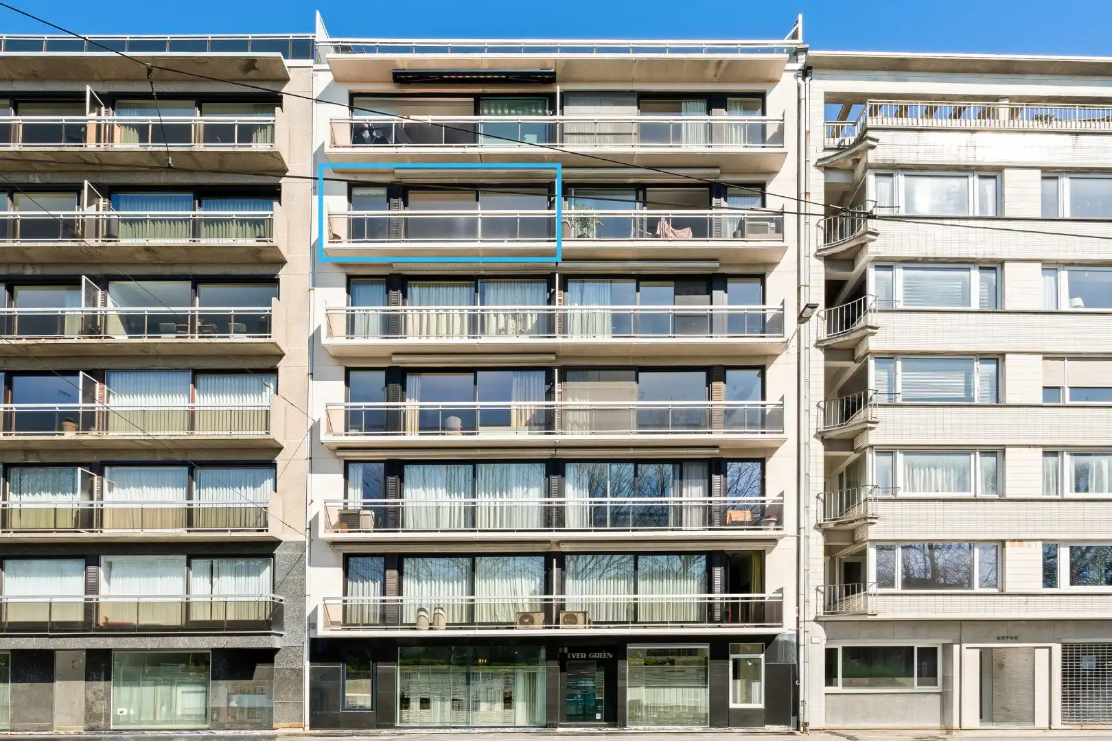 Ruim appartement te huur in Oostende (105 m²) met prachtig groenzicht – topligging in Serruyslaan foto 2