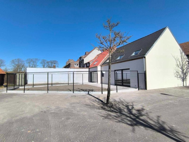 ()=>{if(producerUpdateValueVersion(node),producerAccessed(node),node.value===ERRORED)throw node.error;return node.value} Pervijzestraat 41 - 8600 Diksmuide
