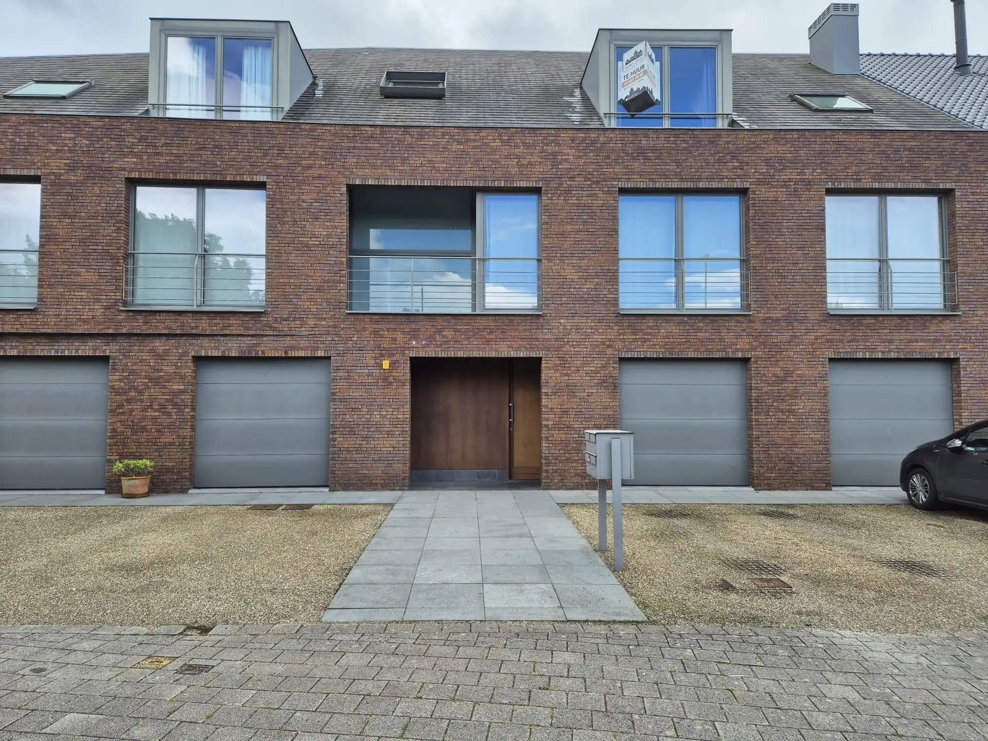 Zeer mooi en comfortabel appartement gelegen op tweede verdieping rechts van de residentie. foto 25