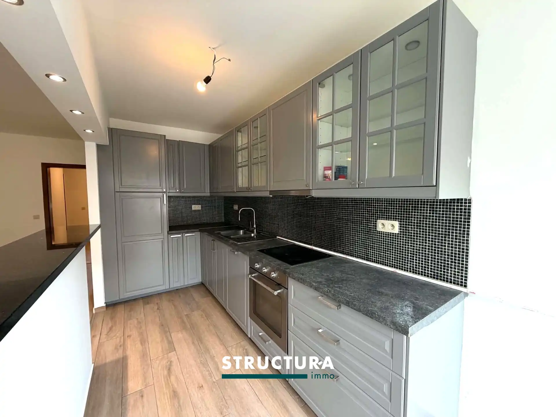 Prachtig appartement met 2 slaapkamers te huur te SINT-AGATHA-BERCHEM. foto 6