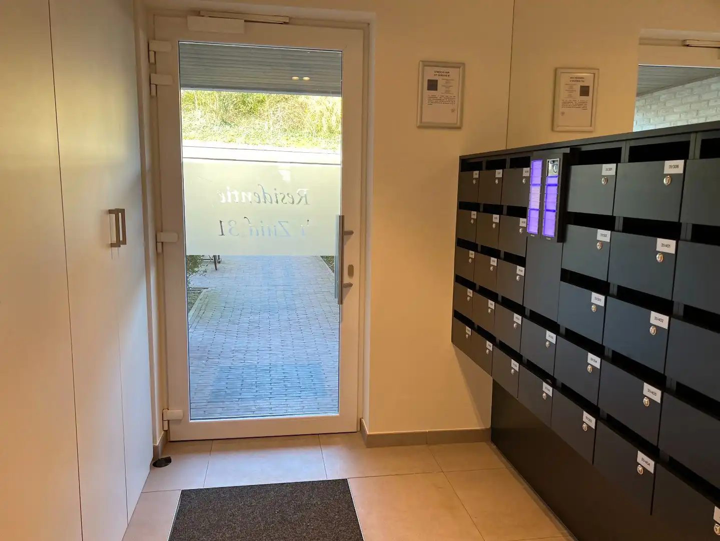 Energiezuinig appartement te huur te Harelbeke! foto 3