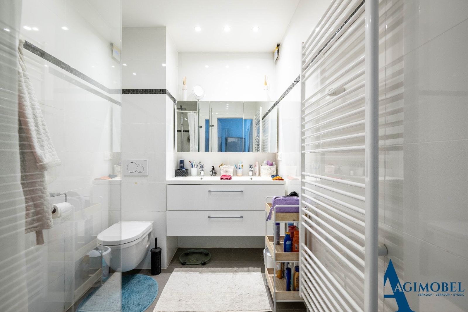 Stijlvol 2-slaapkamer appartement met royale gevelbreedte van 6,75 m, pal op de Lippenslaan. foto 11