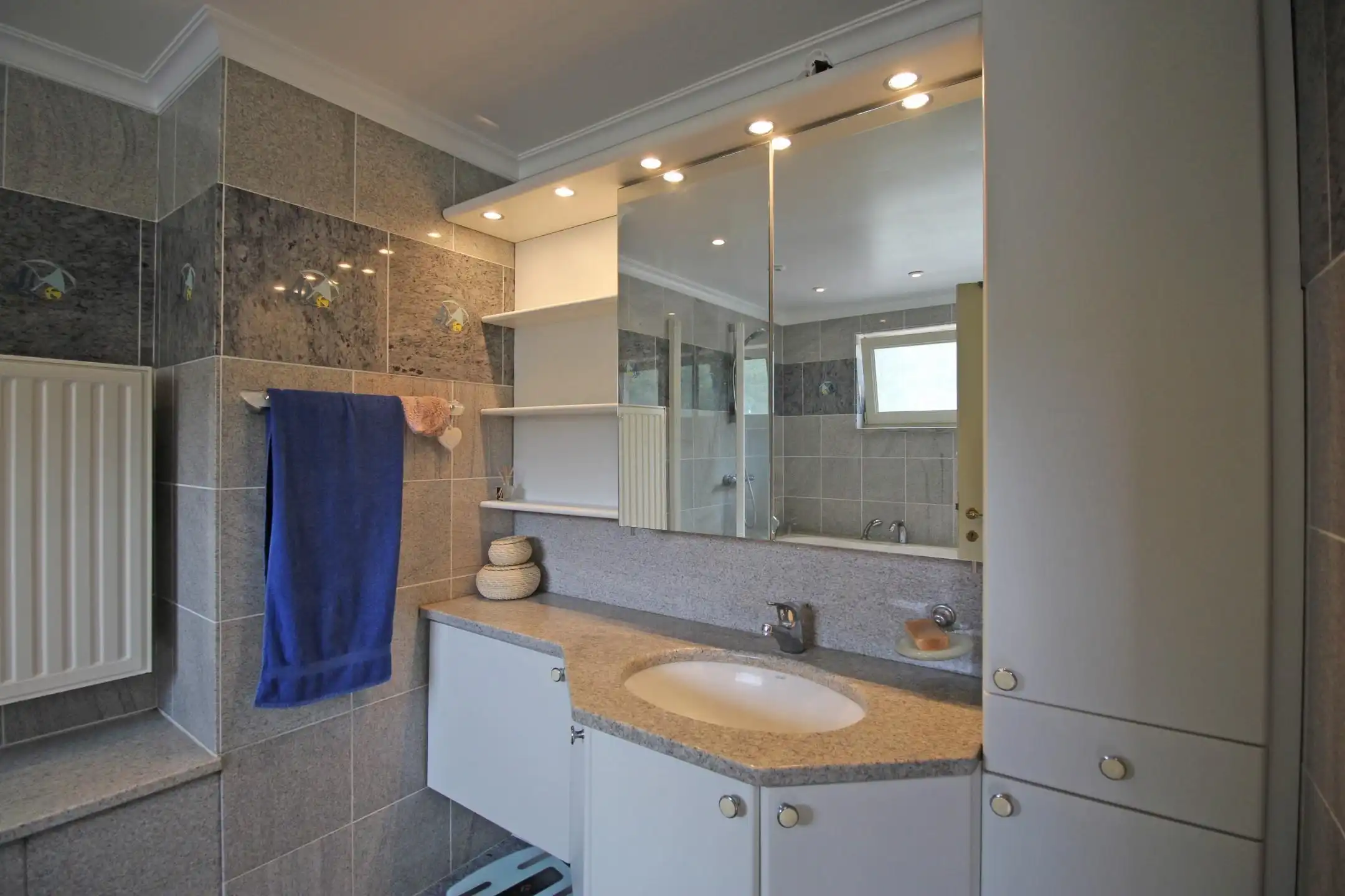 Appartement te huur foto 8
