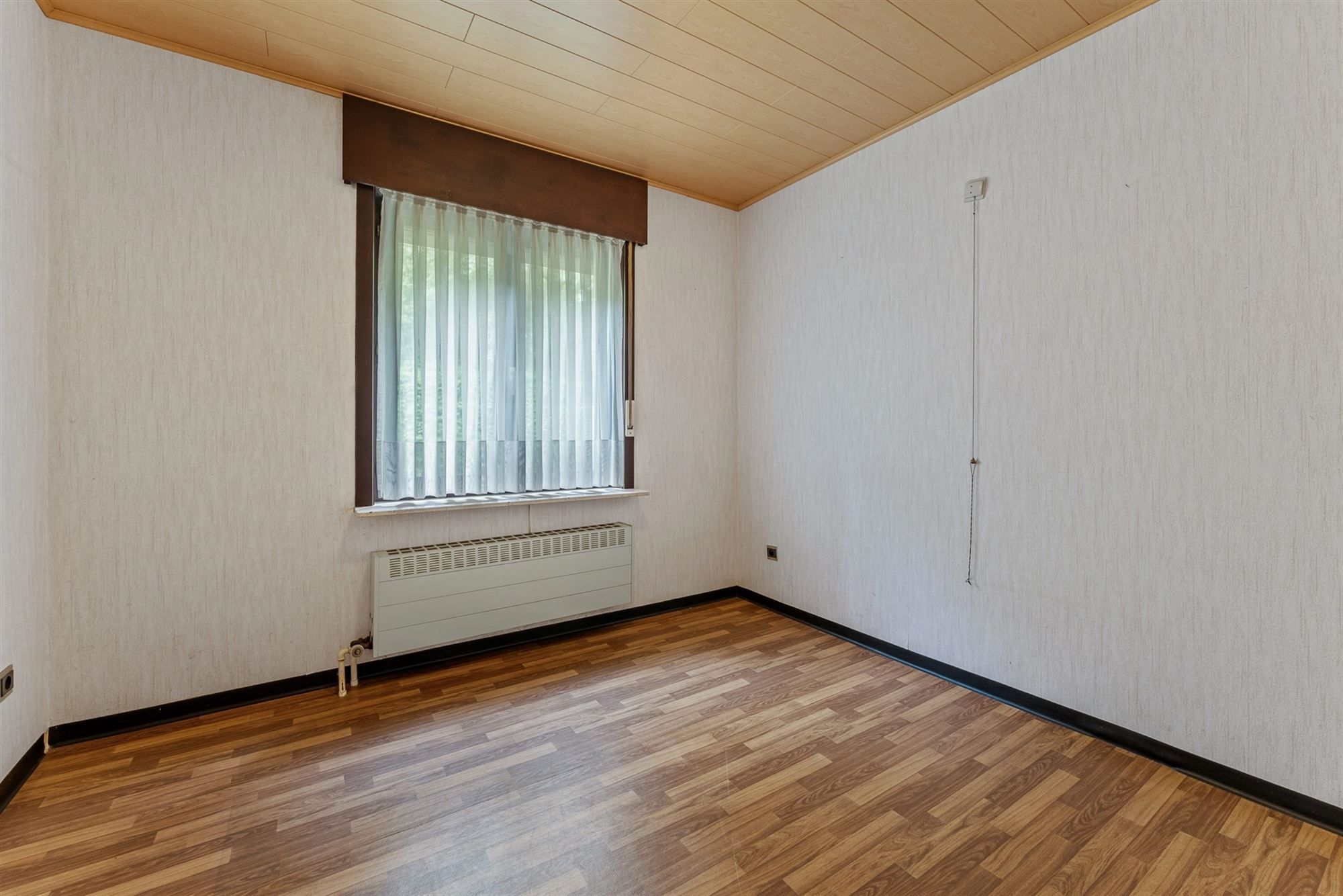 ZEER GOED ONDERHOUDEN GELIJKVLOERSE WONING MET 3 TOT 4 SLAAPKAMERS OP EEN RUIM PERCEEL VAN 10A33CA TE OOSTHAM foto 20