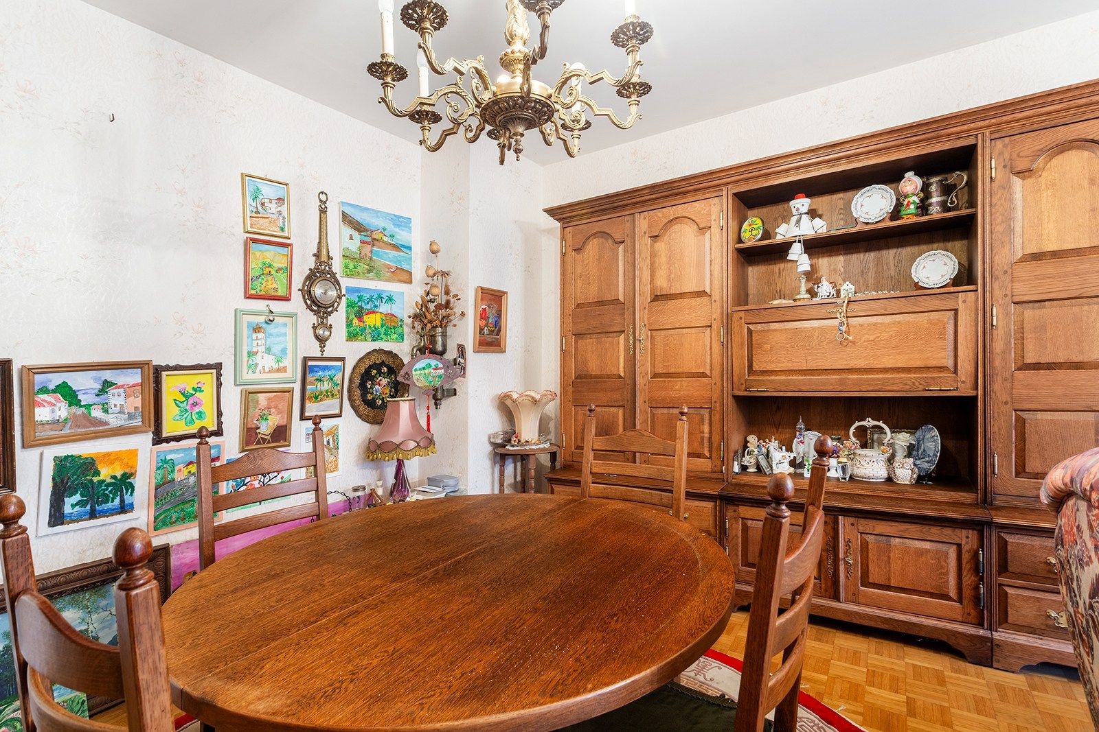 2 slaapkamer appartement met veel lichtinval foto 3