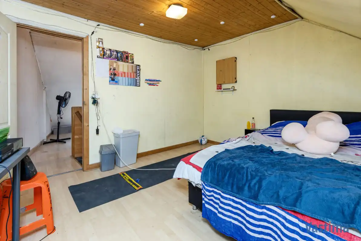 Stadwoning met tuin en 3 slaapkamers foto 15