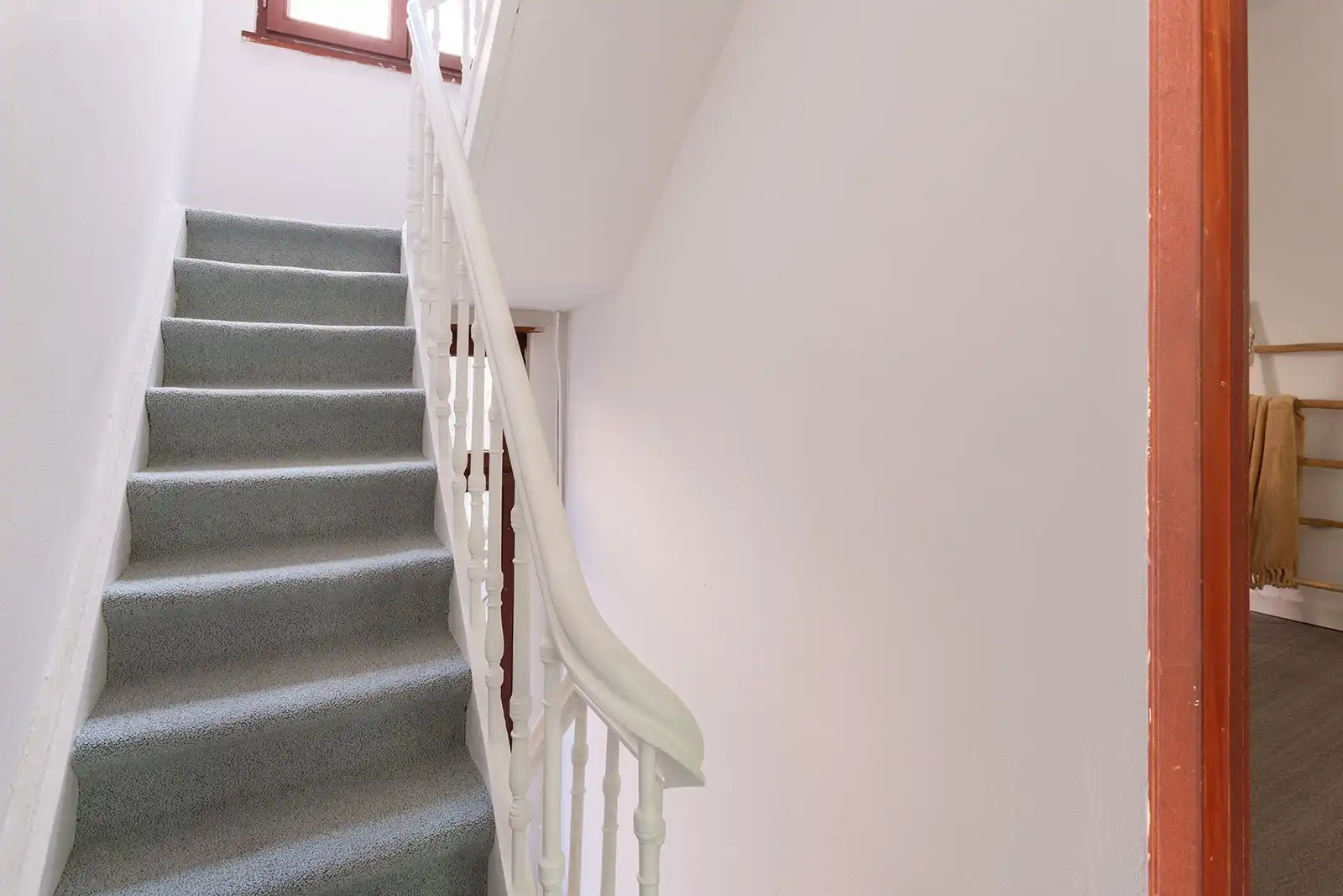 Woning met 6 slaapkamers, volledig naar eigen smaak renoveren foto 19