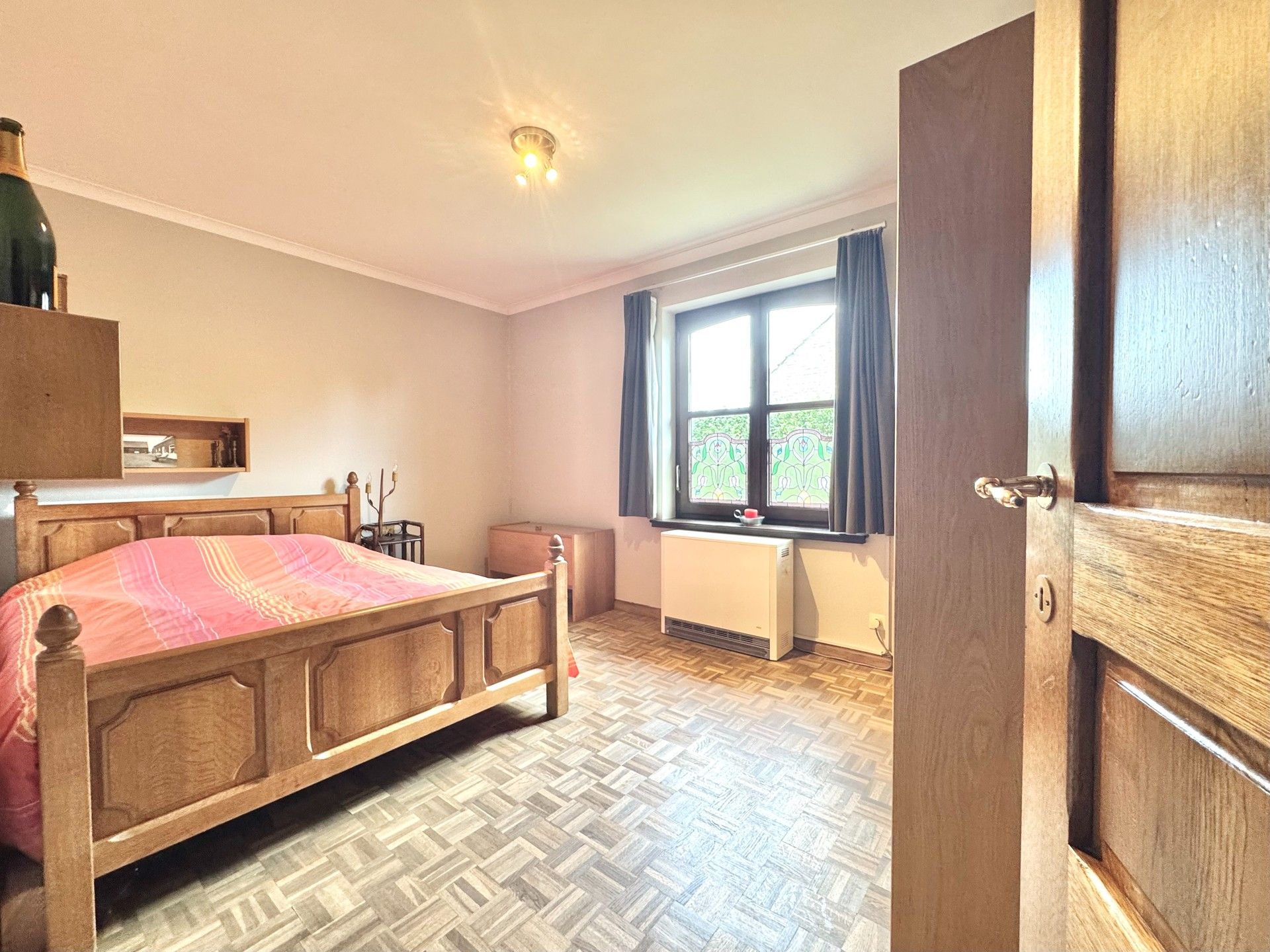 VILLA IN LANDELIJKE STIJL OP 700 M² foto 31