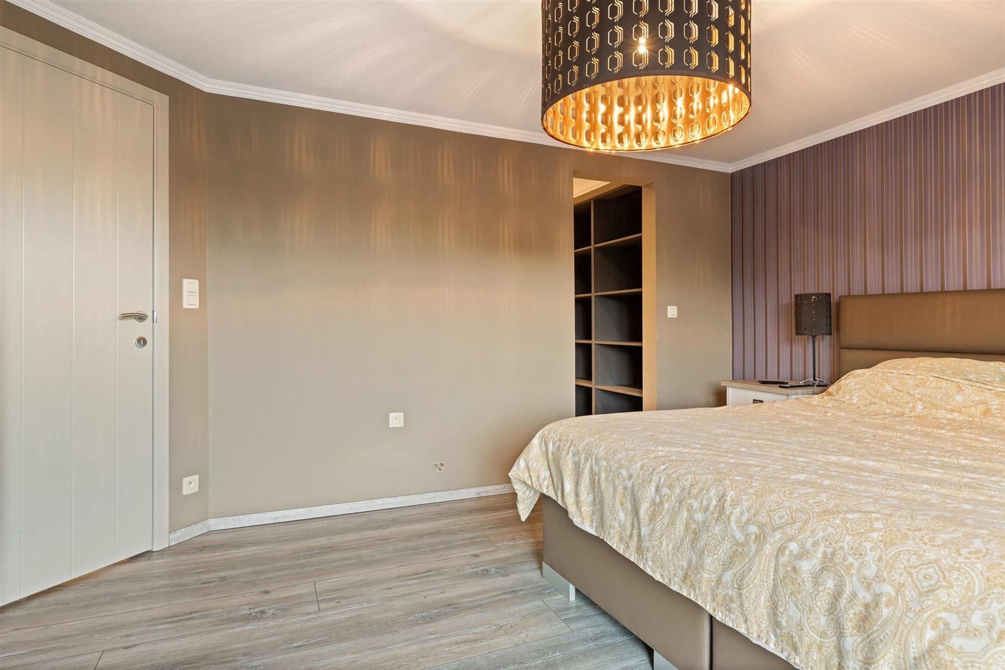 ZEER RUIM, ENERGIEZUINIGE WONING OP TOPLOCATIE! foto 22