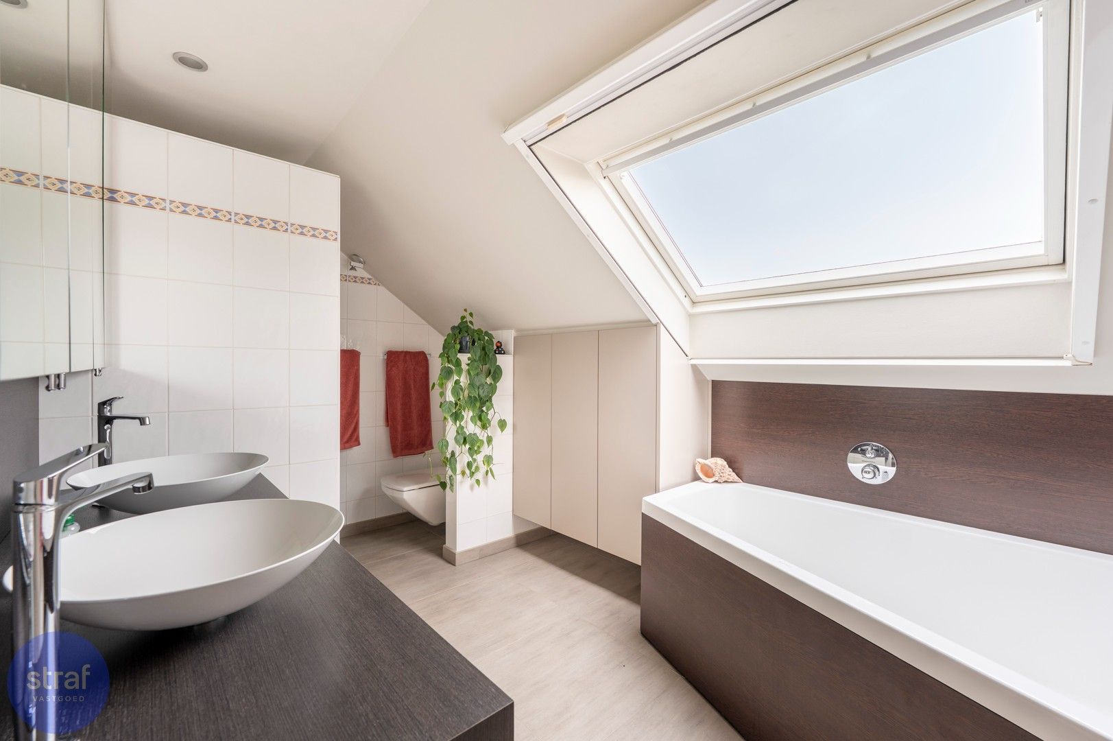 Ruime, luxueuze duplex met 2 slpk en zicht op het Sint-Annabos foto 14