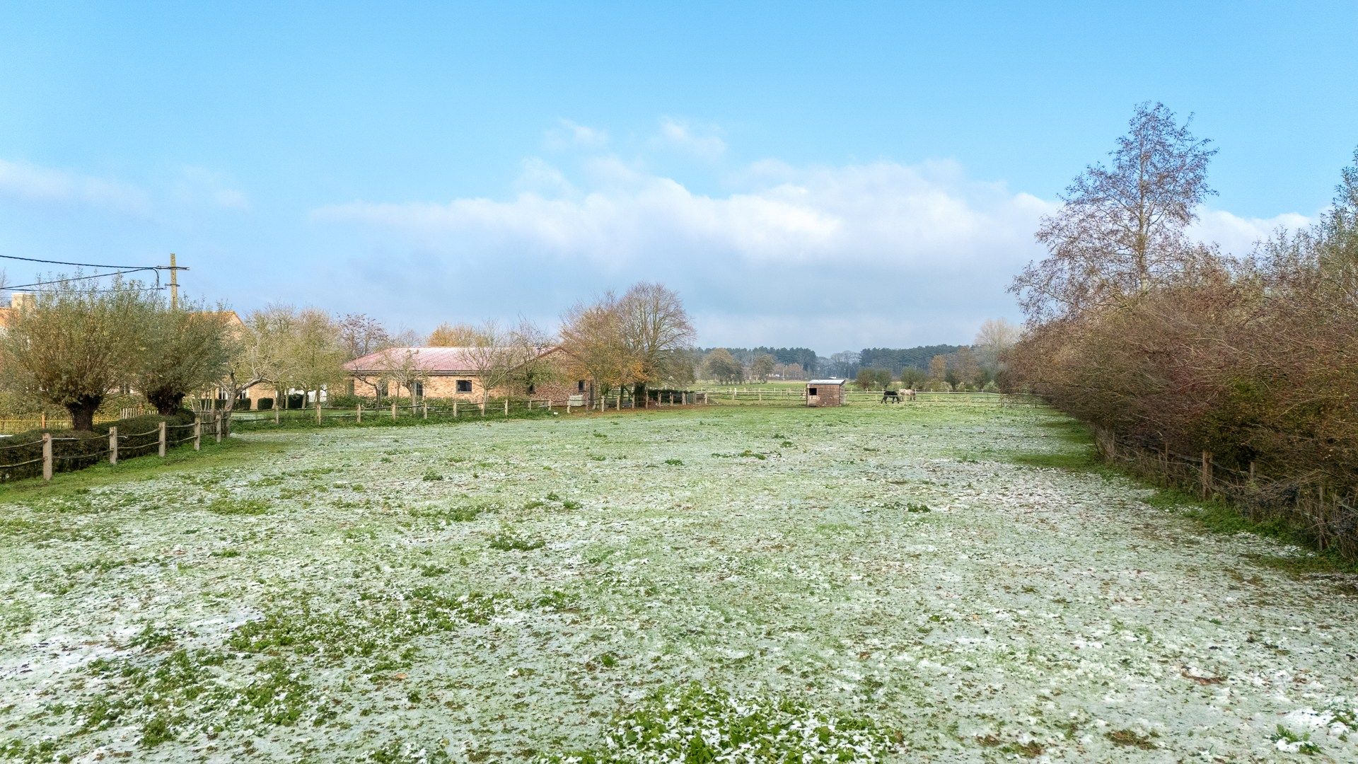 Landelijke eigendom met vergunde vakantiewoningen foto 5