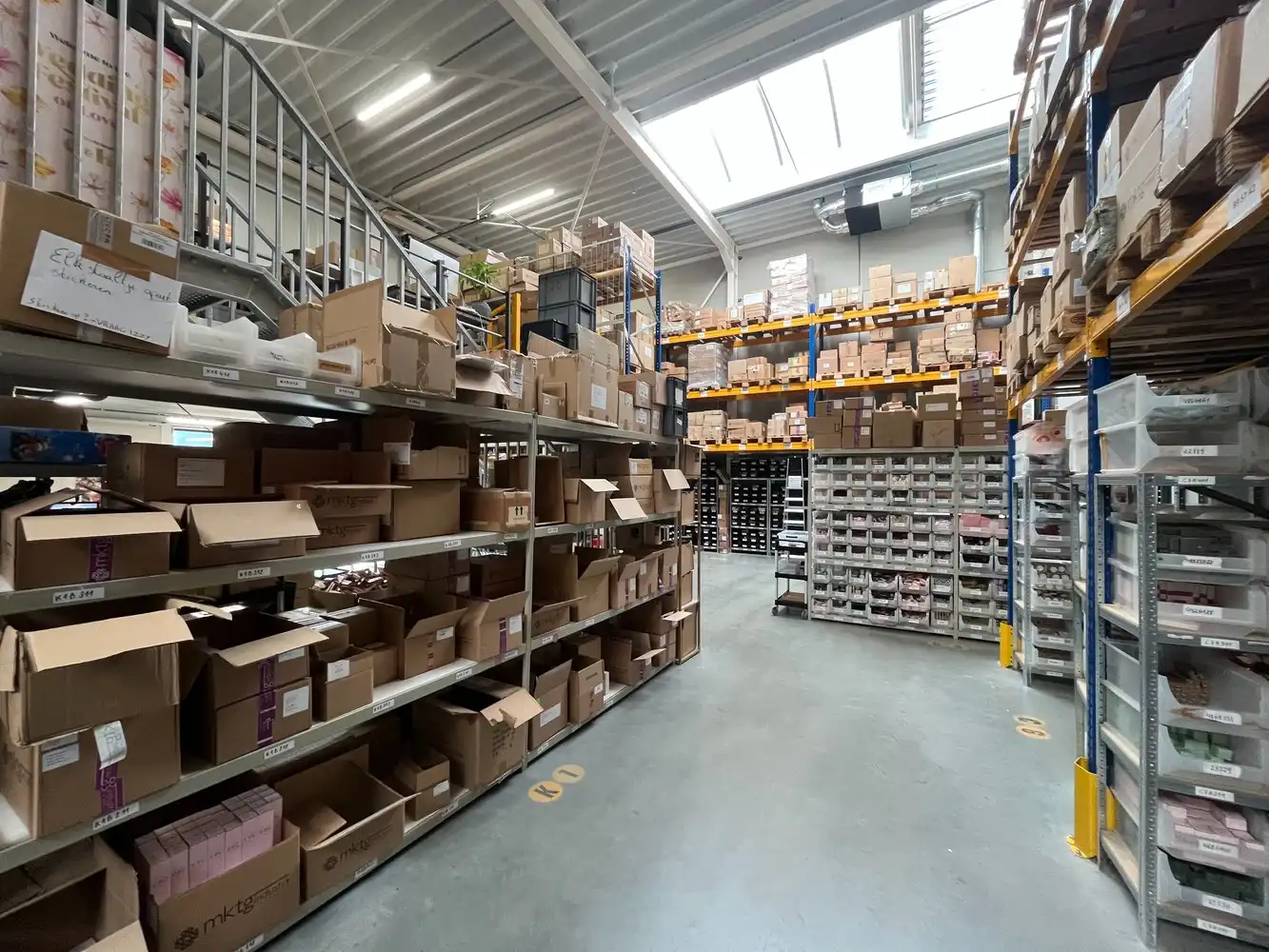 KMO-unit 144m² met mezzanine foto 2