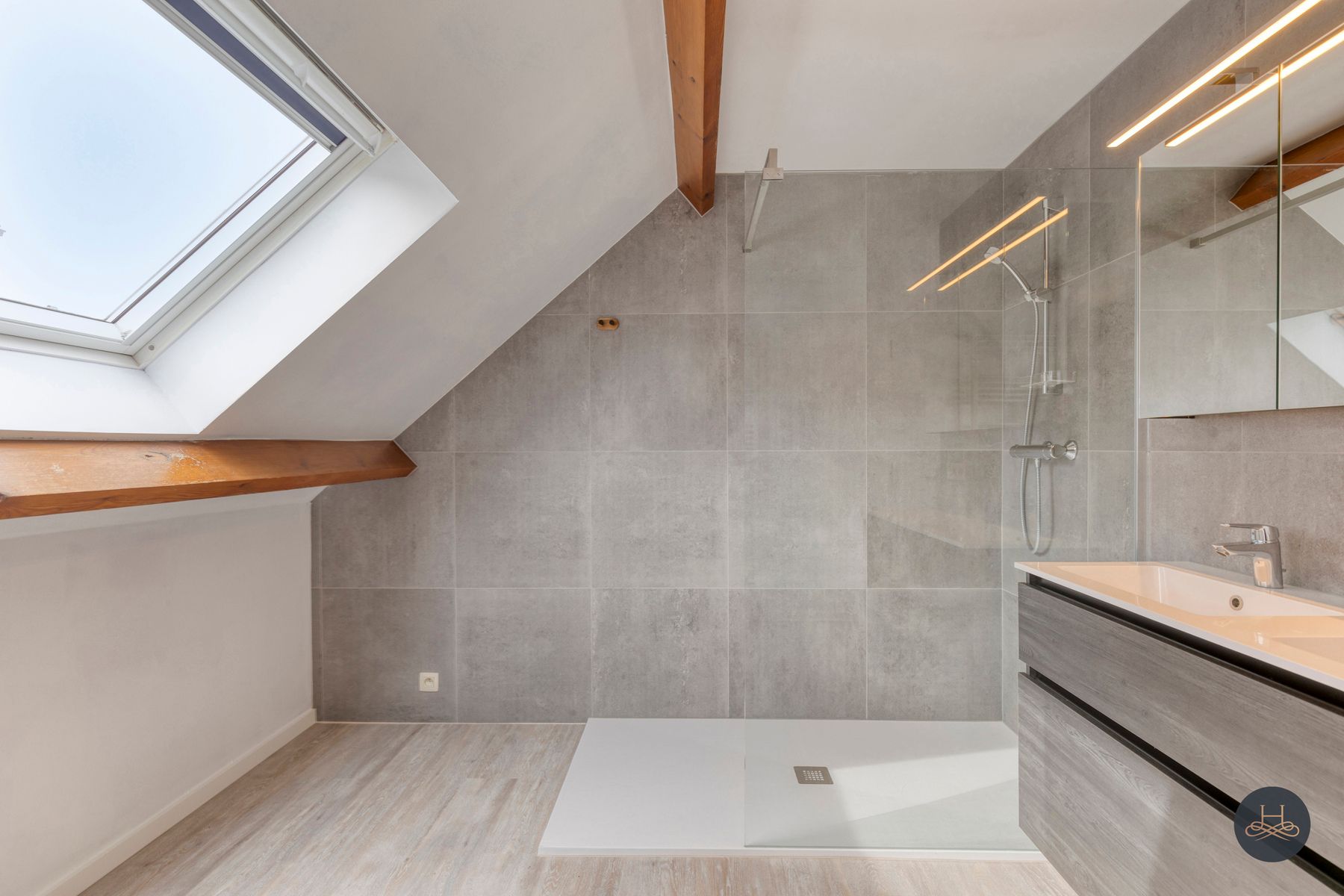 Instapklare woning met mooie tuin op toplocatie foto 21