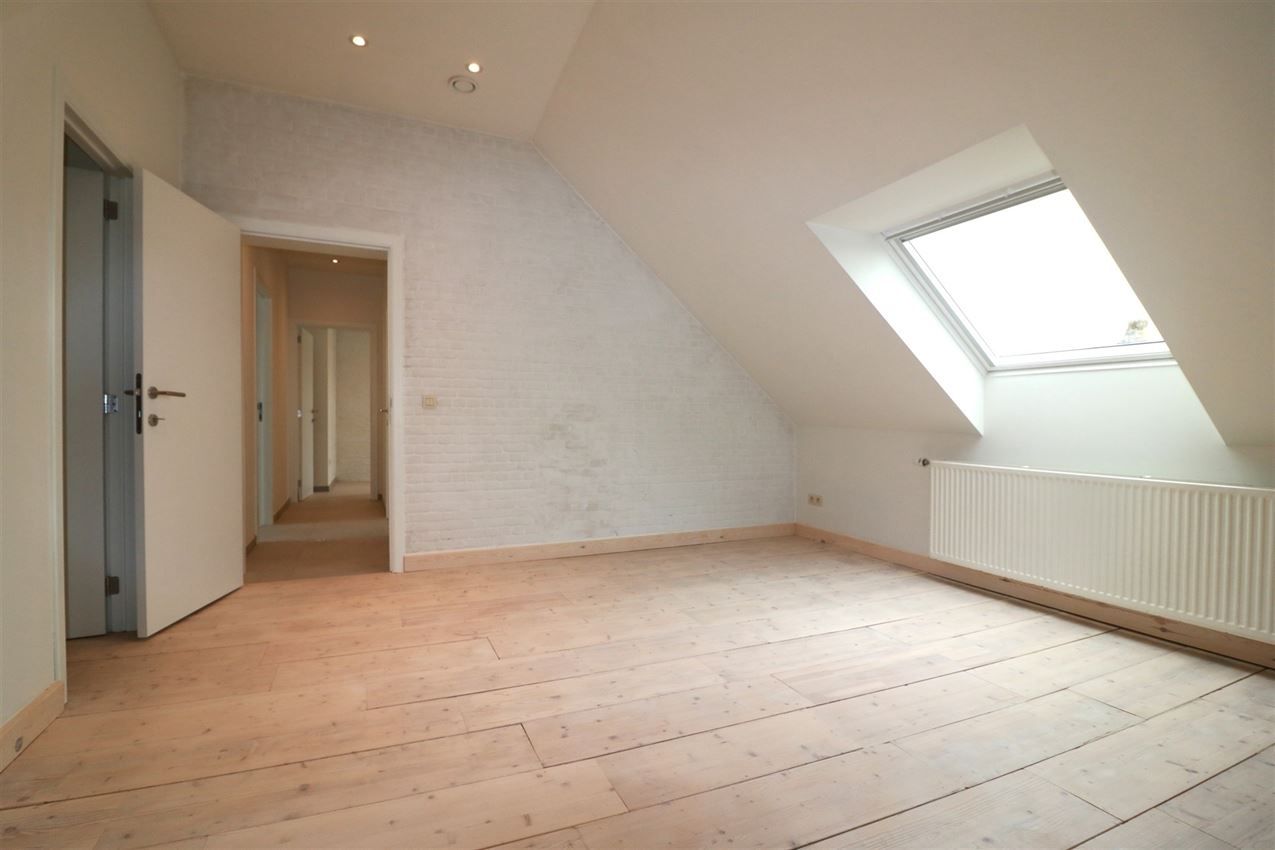 gerenoveerde duplex, 3 slpk., terras, nabij centrum en E 314  foto 20
