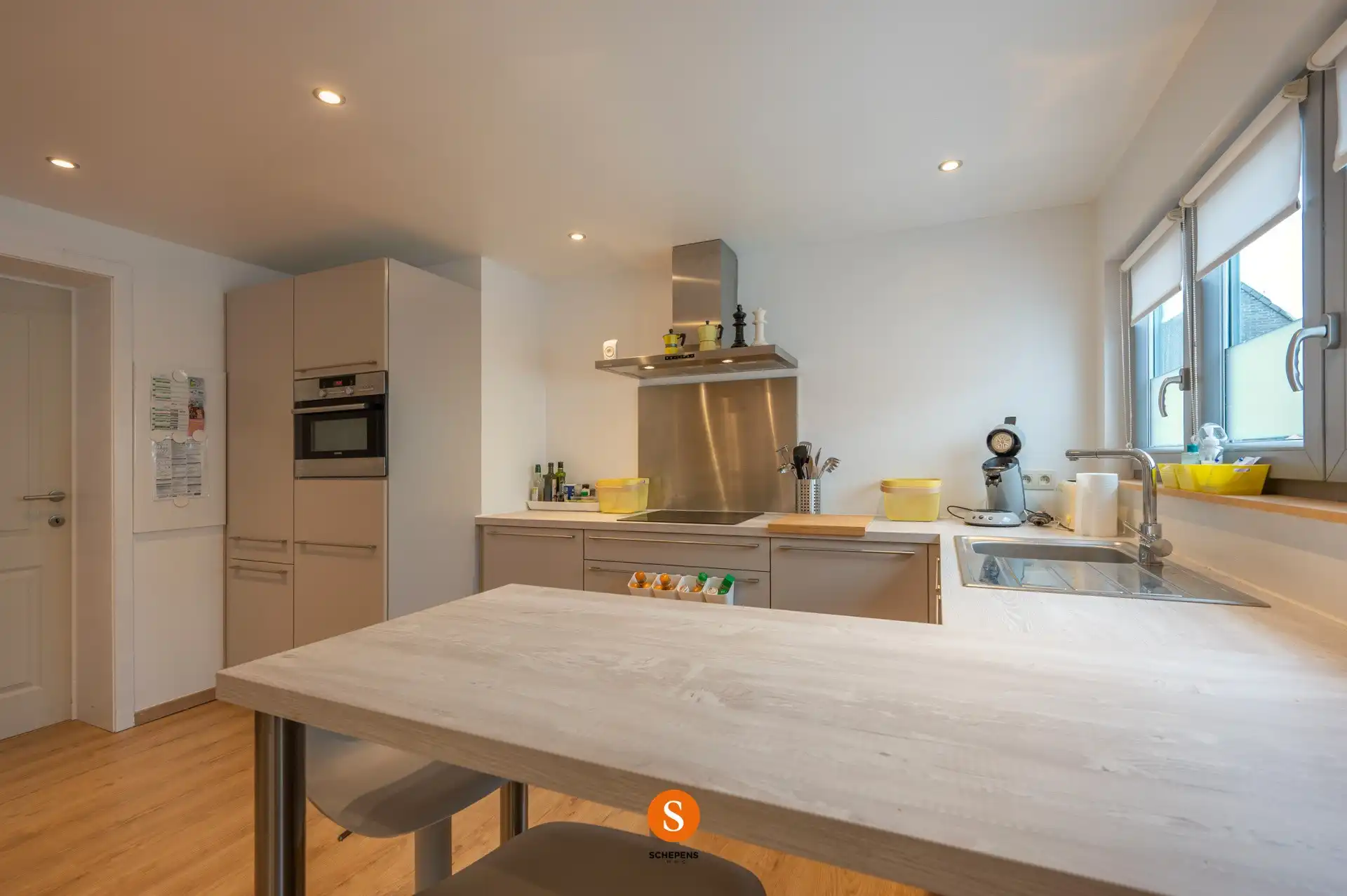 Instapklare woning met polyvalente ruimte, zonnige tuin en tal van mogelijkheden. foto 30