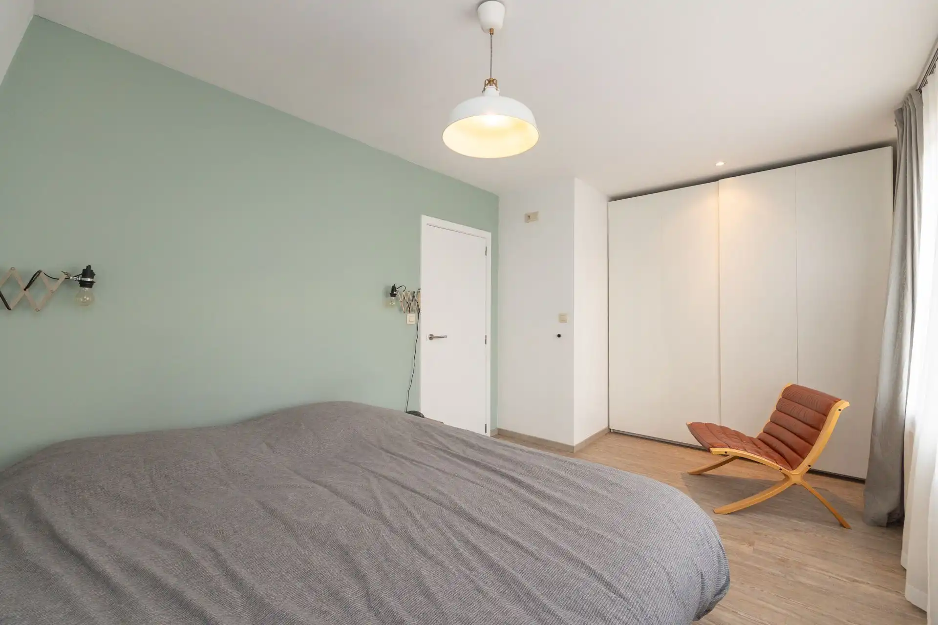 Sfeervolle gezinswoning met zonnige tuin in Mortsel foto 14