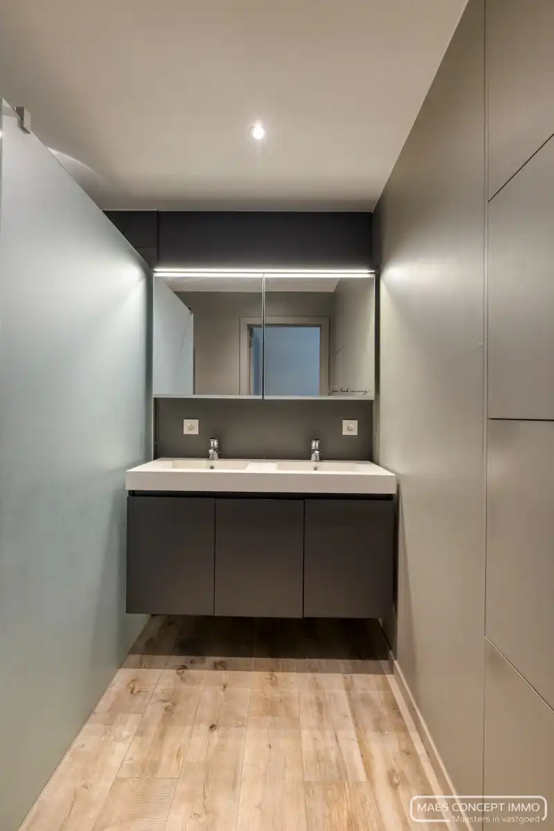 Modern 2-slaapkamerappartement te huur met terras en groen zicht in Anzegem foto 12