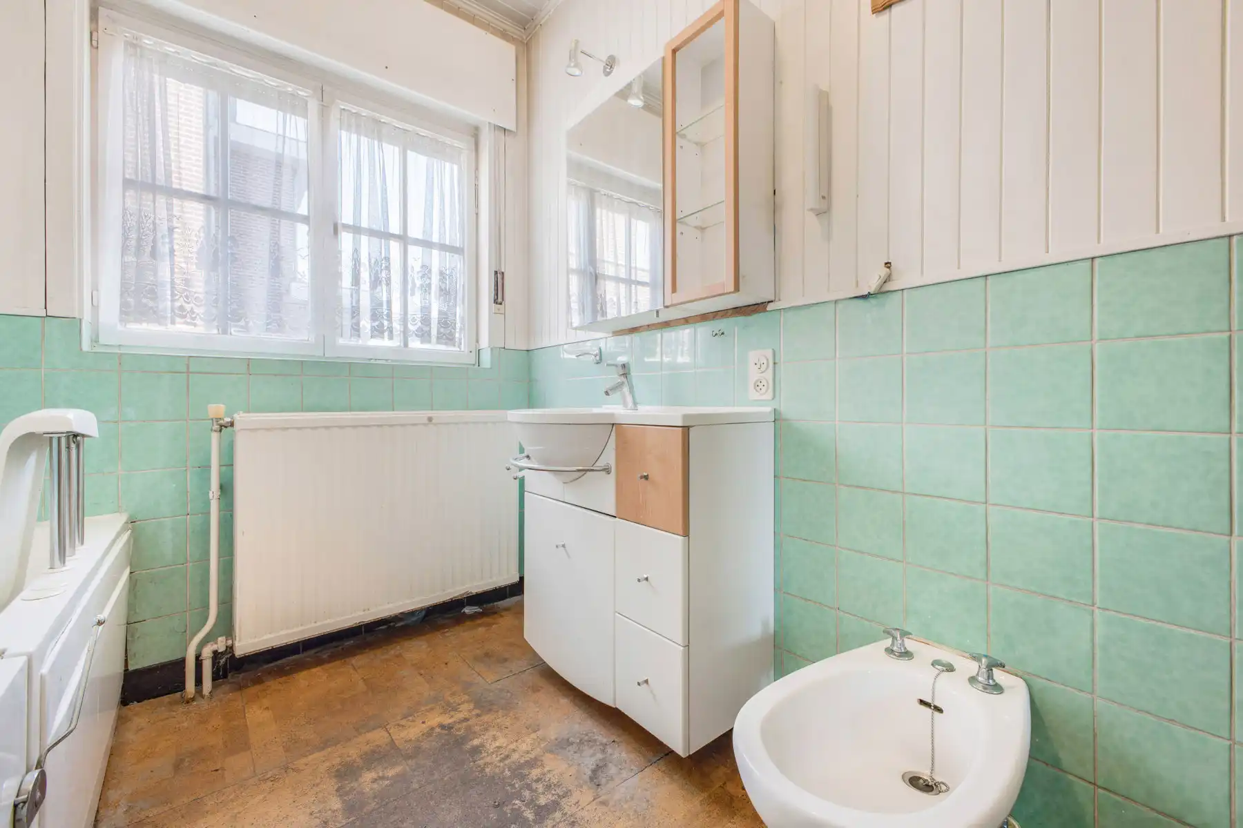 Gunstig gelegen woning met garage foto 21