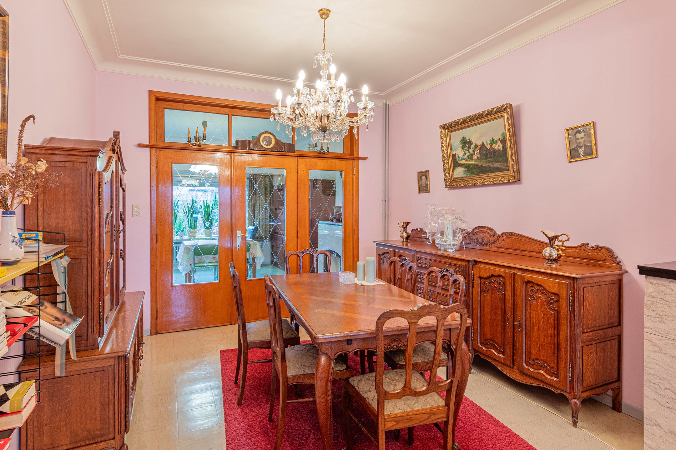 Ruime op te frissen woning met garage en tuin  foto 4