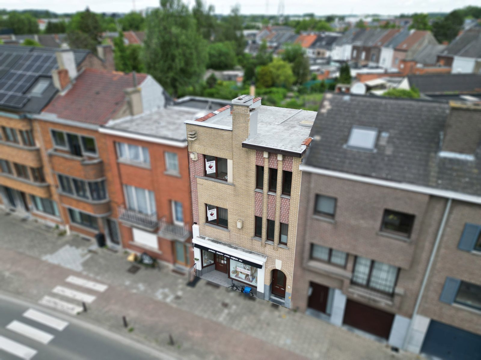 Ruime en Veelzijdige Woning met Karakter en Potentieel! foto 1