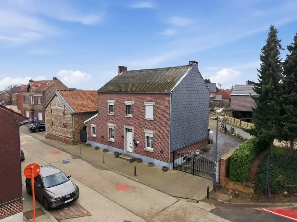 RUIM TE RENOVEREN PAND MET UITZONDERLIJK POTENTIEEL IN RIEMST foto 2