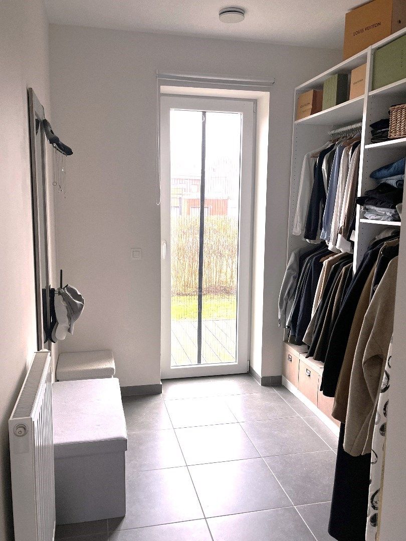 Gelijkvloers appartement... tip top in orde. foto 21