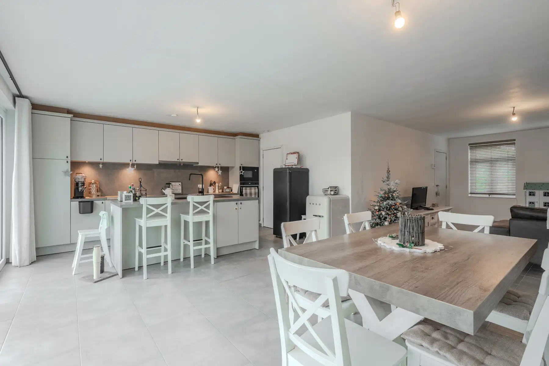 Recente nieuwbouwwoning AAN REGISTRATIERECHTEN te Houthulst foto 4